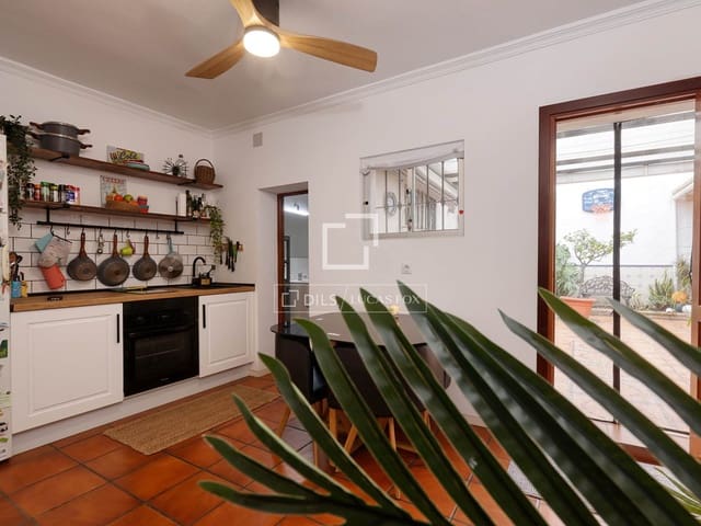 3 Zimmer Villa zu verkaufen in Estepona - 495.000 € (Ref: 9645773)