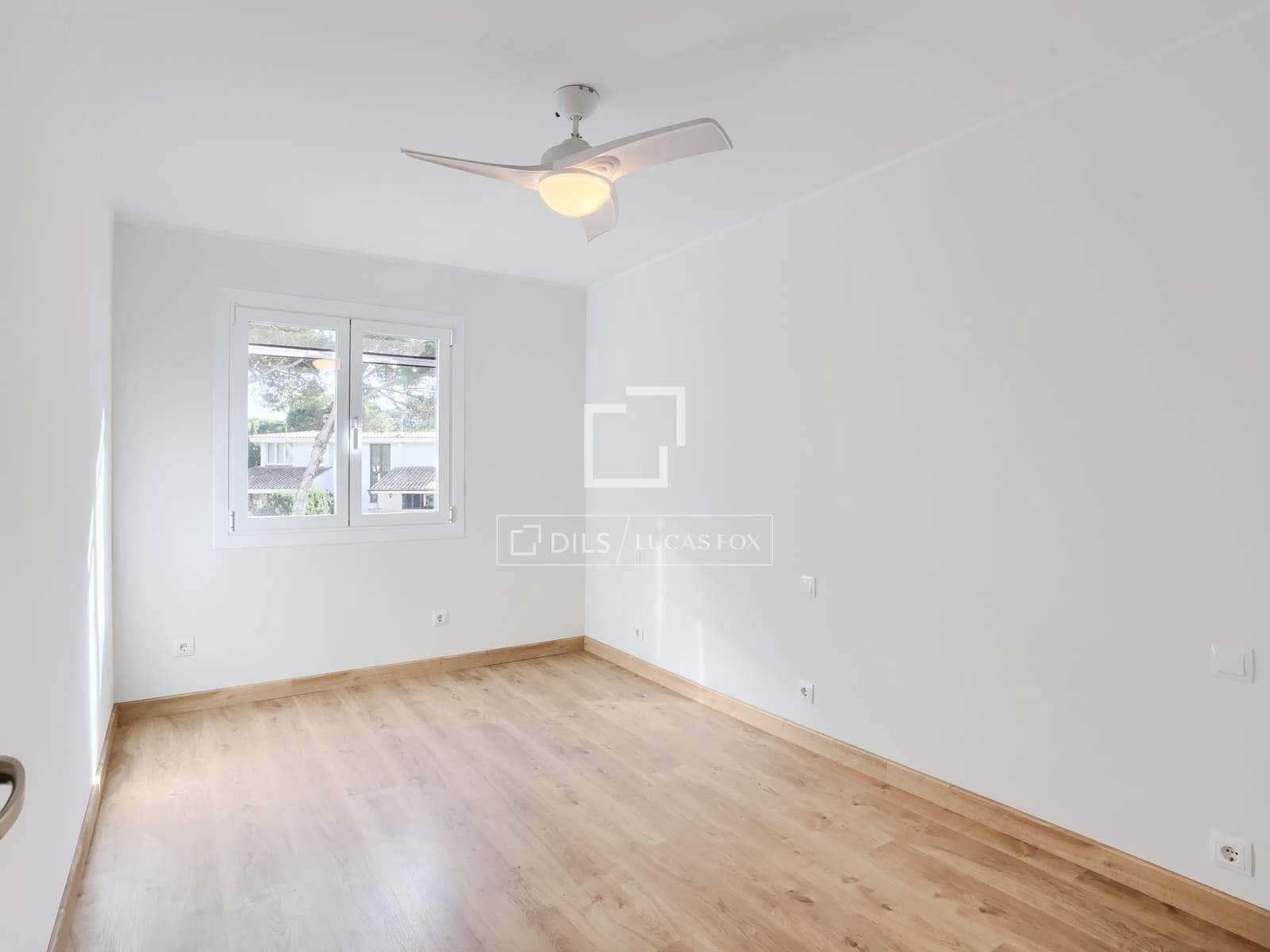 Apartamento de 2 habitaciones en Santa Ponsa en venta con piscina garaje - 595.000 € (Ref: 9645774)