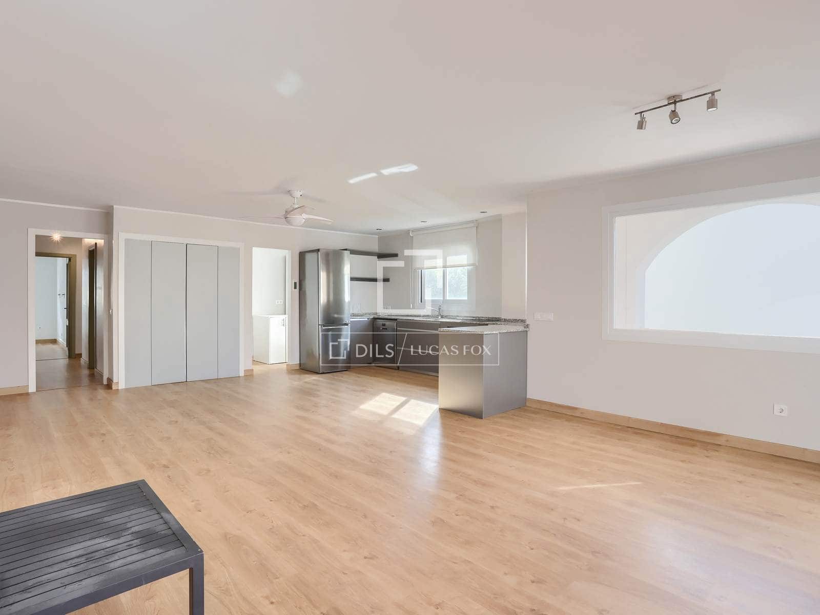 Apartamento de 2 habitaciones en Santa Ponsa en venta con piscina garaje - 595.000 € (Ref: 9645774)