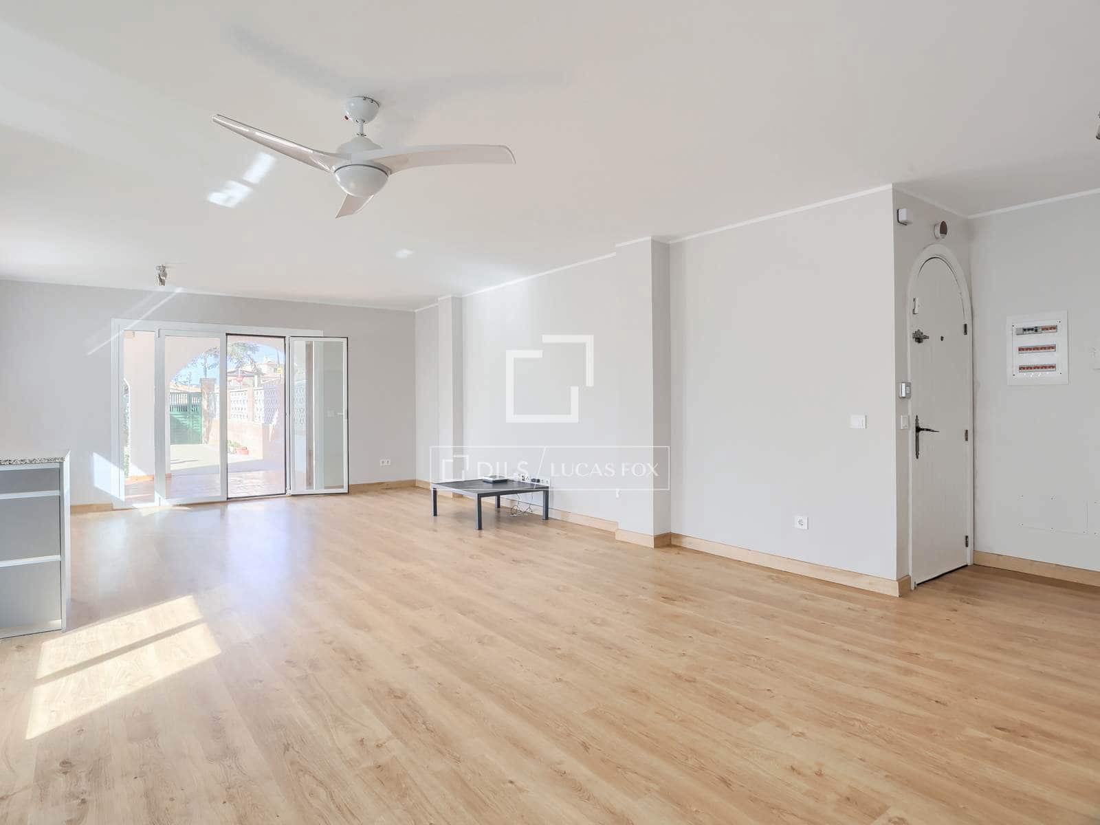 Apartamento de 2 habitaciones en Santa Ponsa en venta con piscina garaje - 595.000 € (Ref: 9645774)