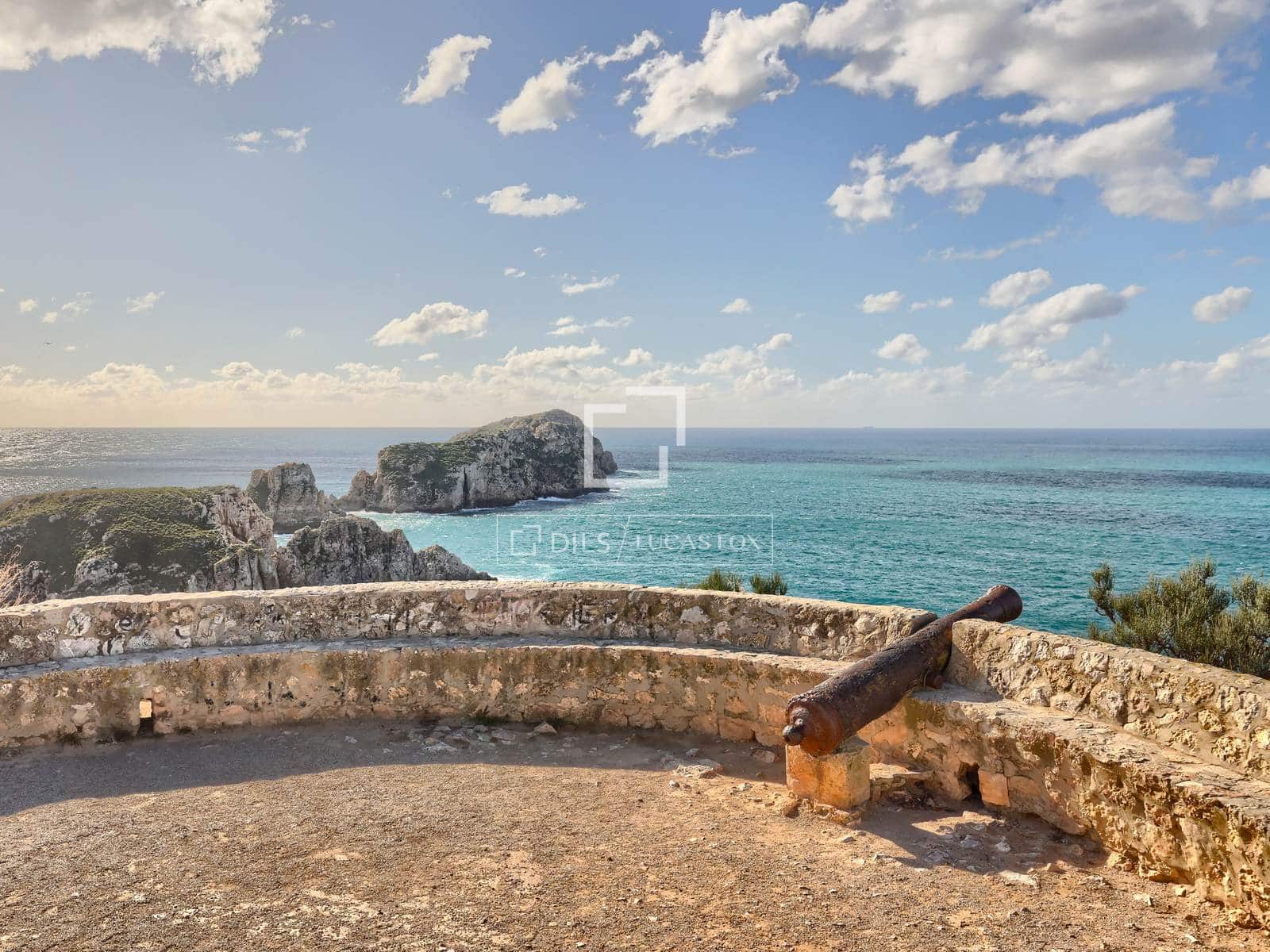 Apartamento de 2 habitaciones en Santa Ponsa en venta con piscina garaje - 595.000 € (Ref: 9645774)