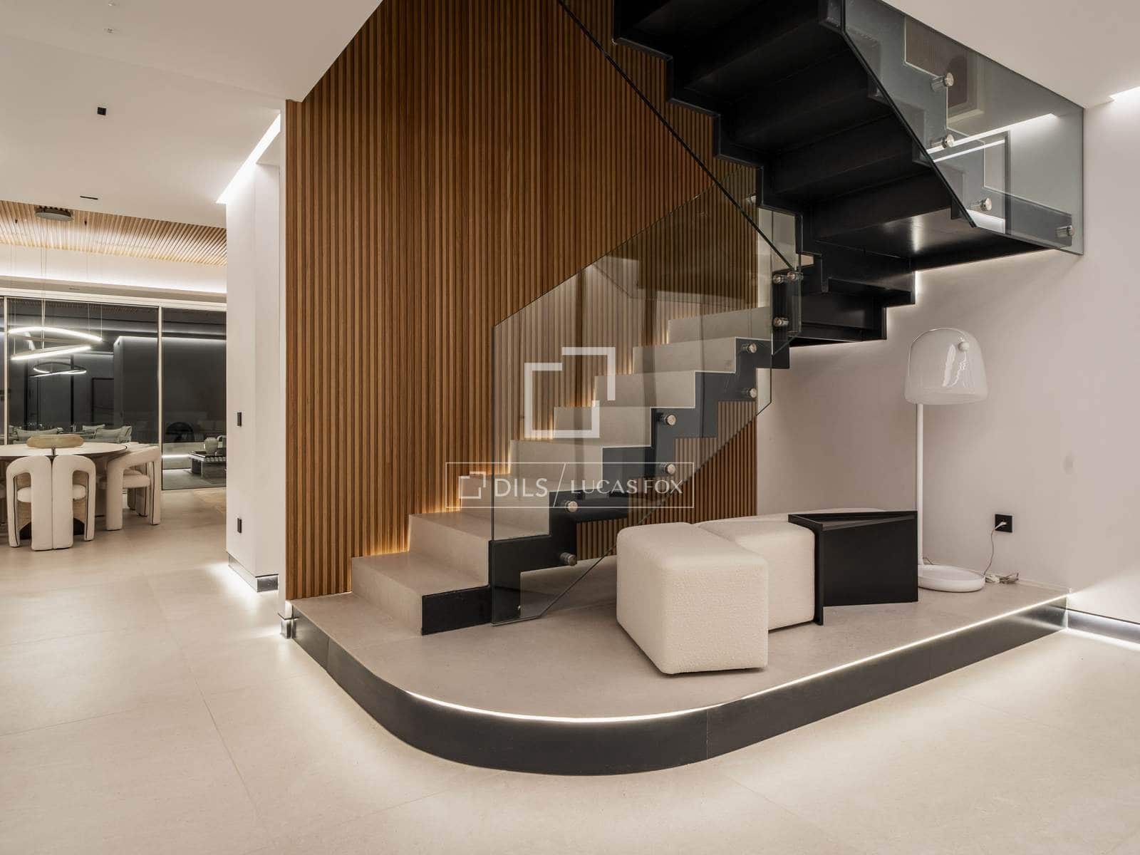 3 sypialnia Apartament na sprzedaż w Marbella z basenem garażem - 981 000 € (Ref: 9645922)