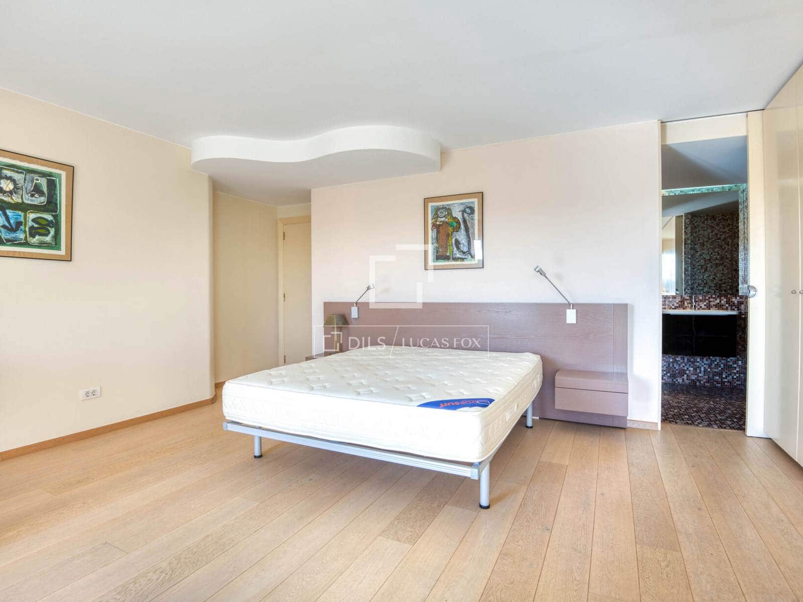 3 sypialnia Apartament na sprzedaż w Platja d'Aro z basenem garażem - 1 260 000 € (Ref: 9646158)