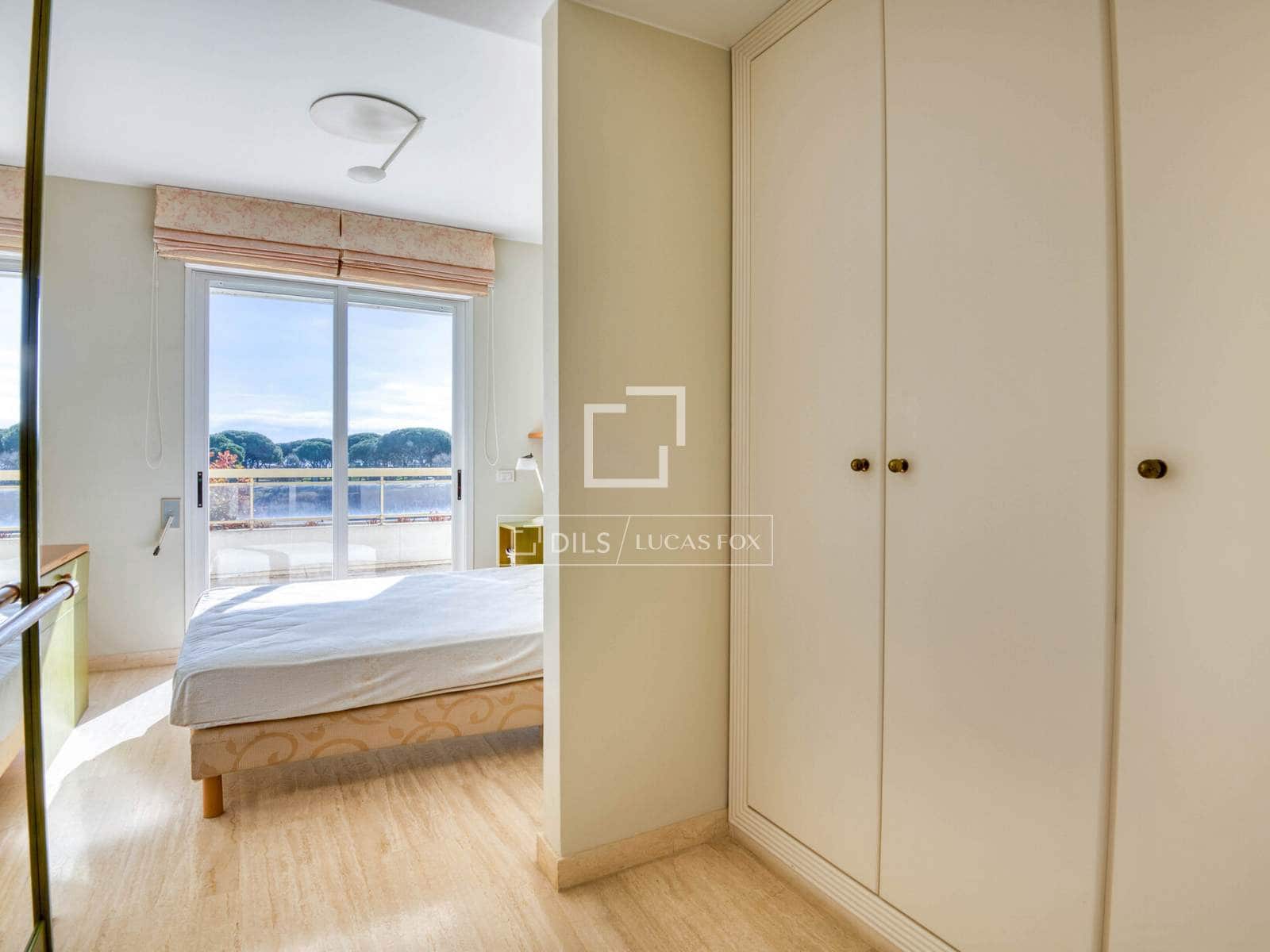 3 sypialnia Apartament na sprzedaż w Platja d'Aro z basenem garażem - 1 260 000 € (Ref: 9646158)