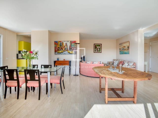 3 sypialnia Apartament na sprzedaż w Platja d'Aro, Castell-Platja d'Aro z basenem garażem - 1 260 000 € (Ref: 9646158)