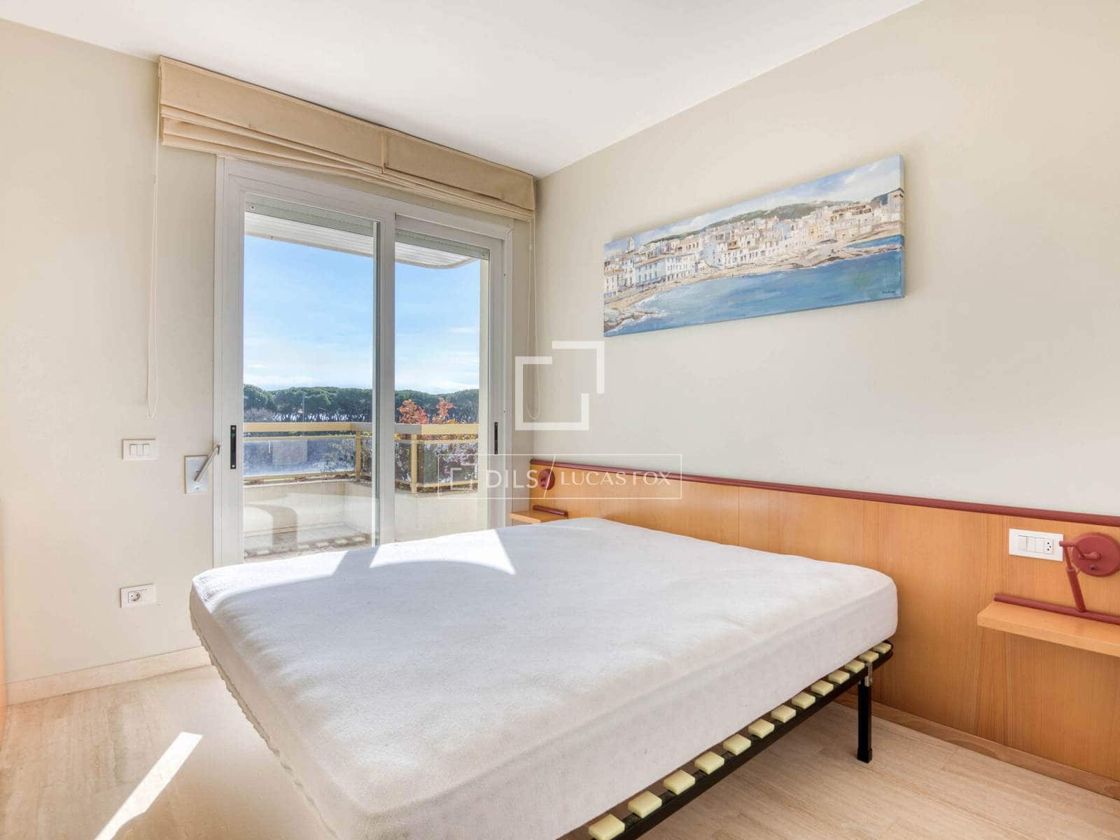 3 sypialnia Apartament na sprzedaż w Platja d'Aro z basenem garażem - 1 260 000 € (Ref: 9646158)