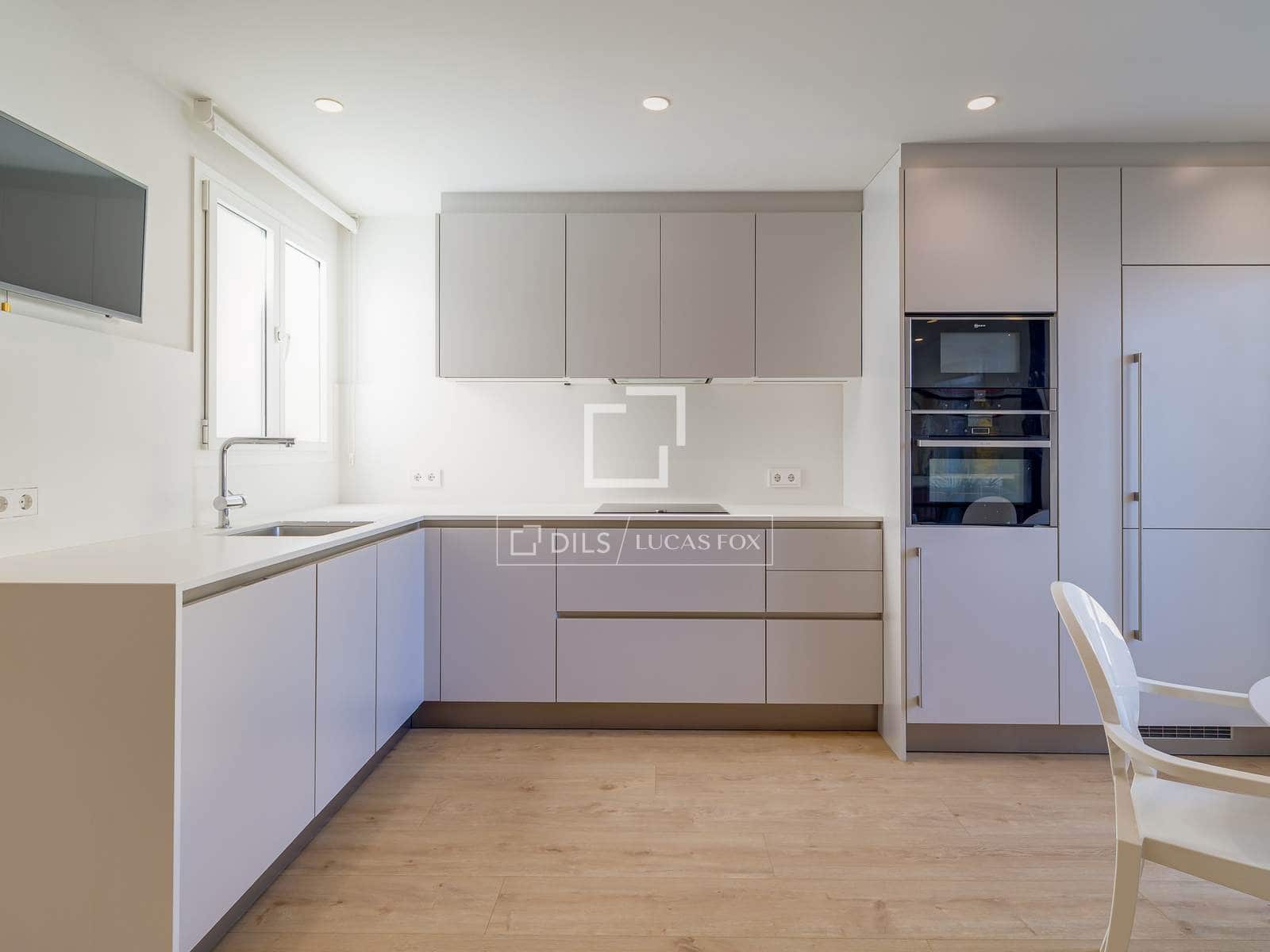 5 slaapkamer Appartement te koop in Barcelona stad met garage - € 1.950.000 (Ref: 9646358)