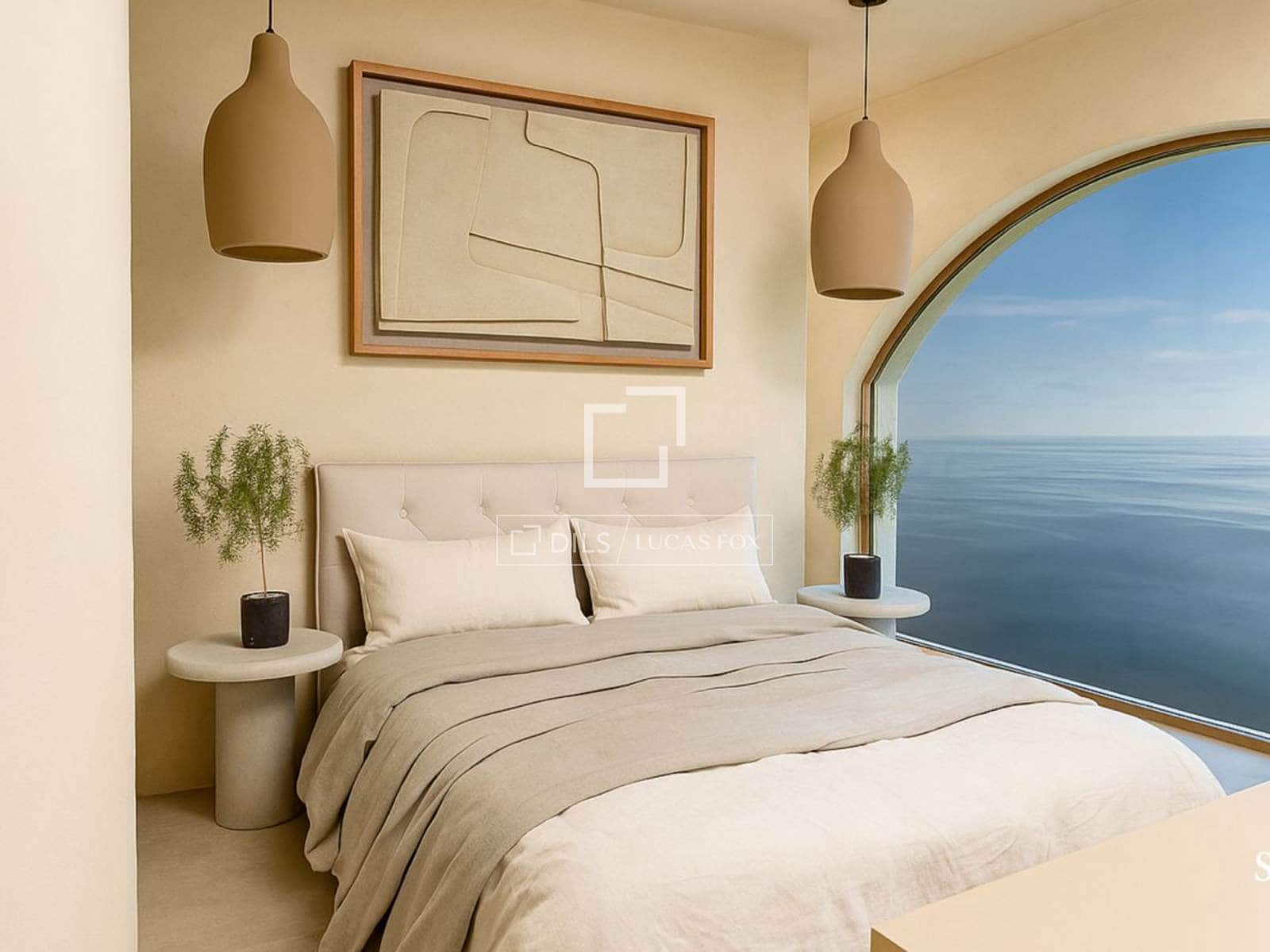 4 bedroom Villa for sale in Empuriabrava with pool garage - € 1,890,000 (Ref: 9650258)