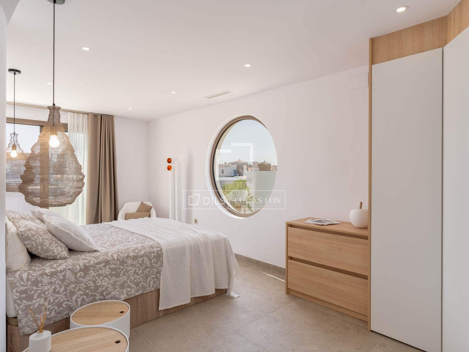 4 soverom Villa til salgs i Empuriabrava med svømmebasseng garasje - € 1 890 000 (Ref: 9650258)