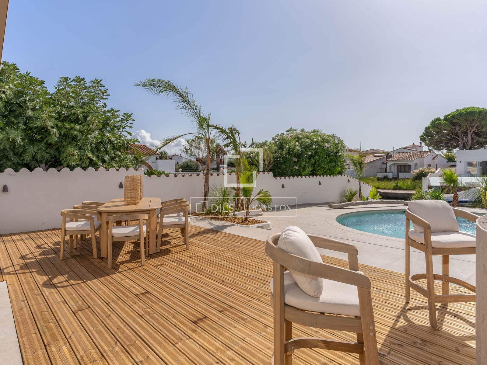 4 soverom Villa til salgs i Empuriabrava med svømmebasseng garasje - € 1 890 000 (Ref: 9650258)