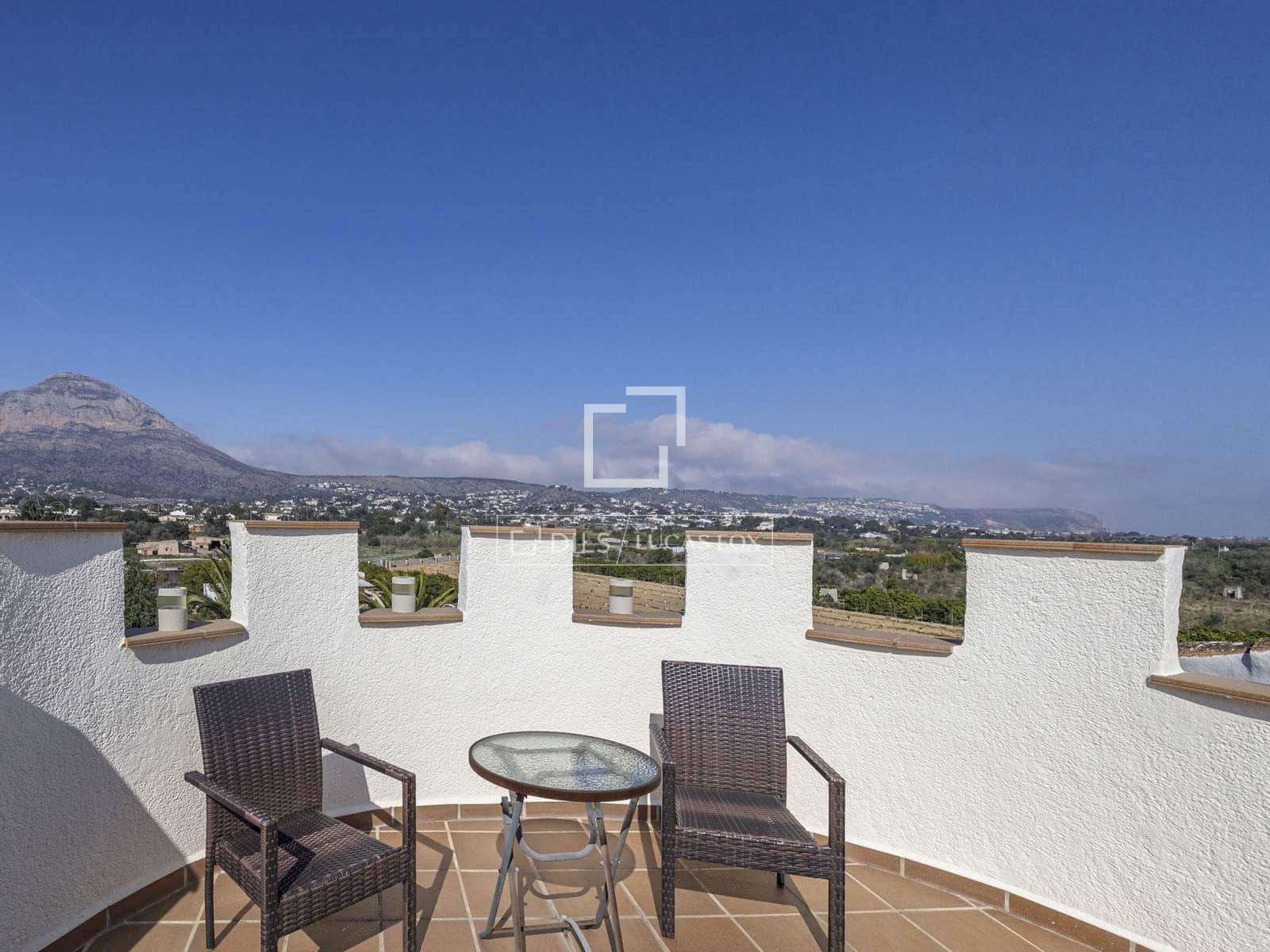 6 quarto Moradia para venda em Javea / Xabia com piscina garagem - 995 000 € (Ref: 9650259)