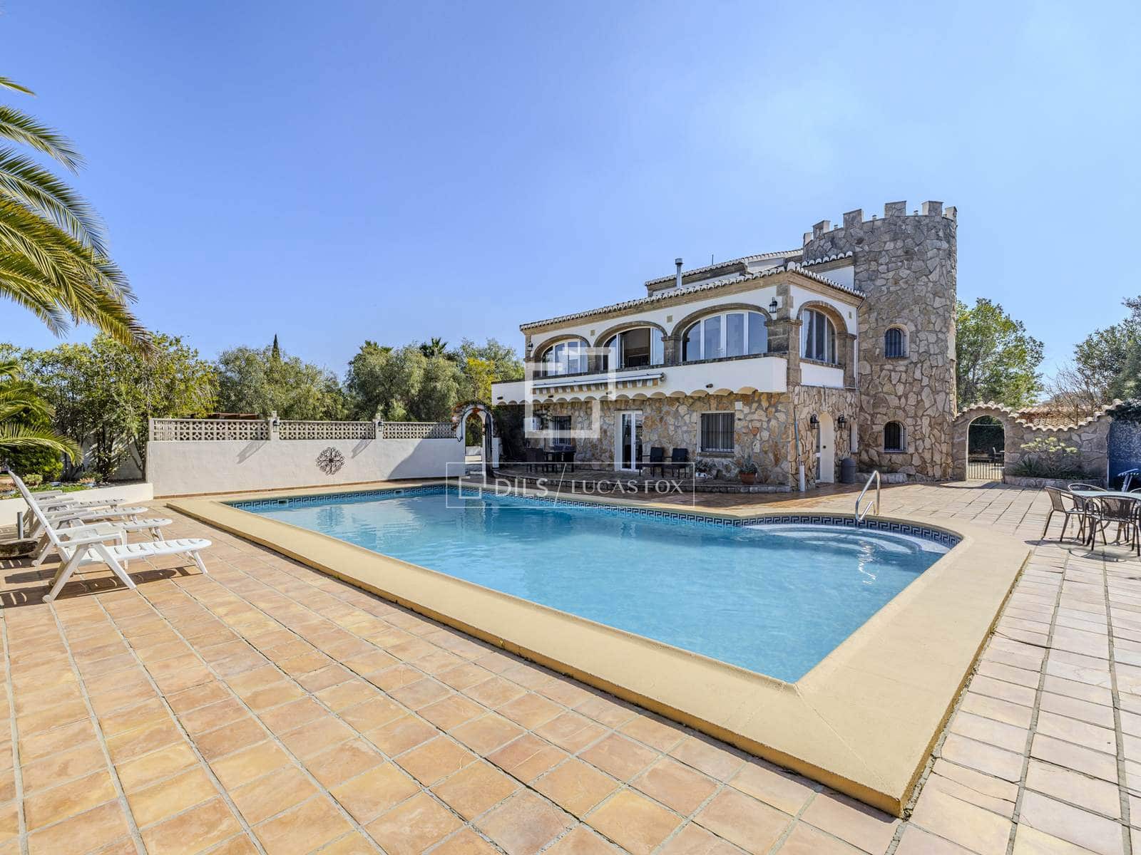 6 quarto Moradia para venda em Javea / Xabia com piscina garagem - 995 000 € (Ref: 9650259)