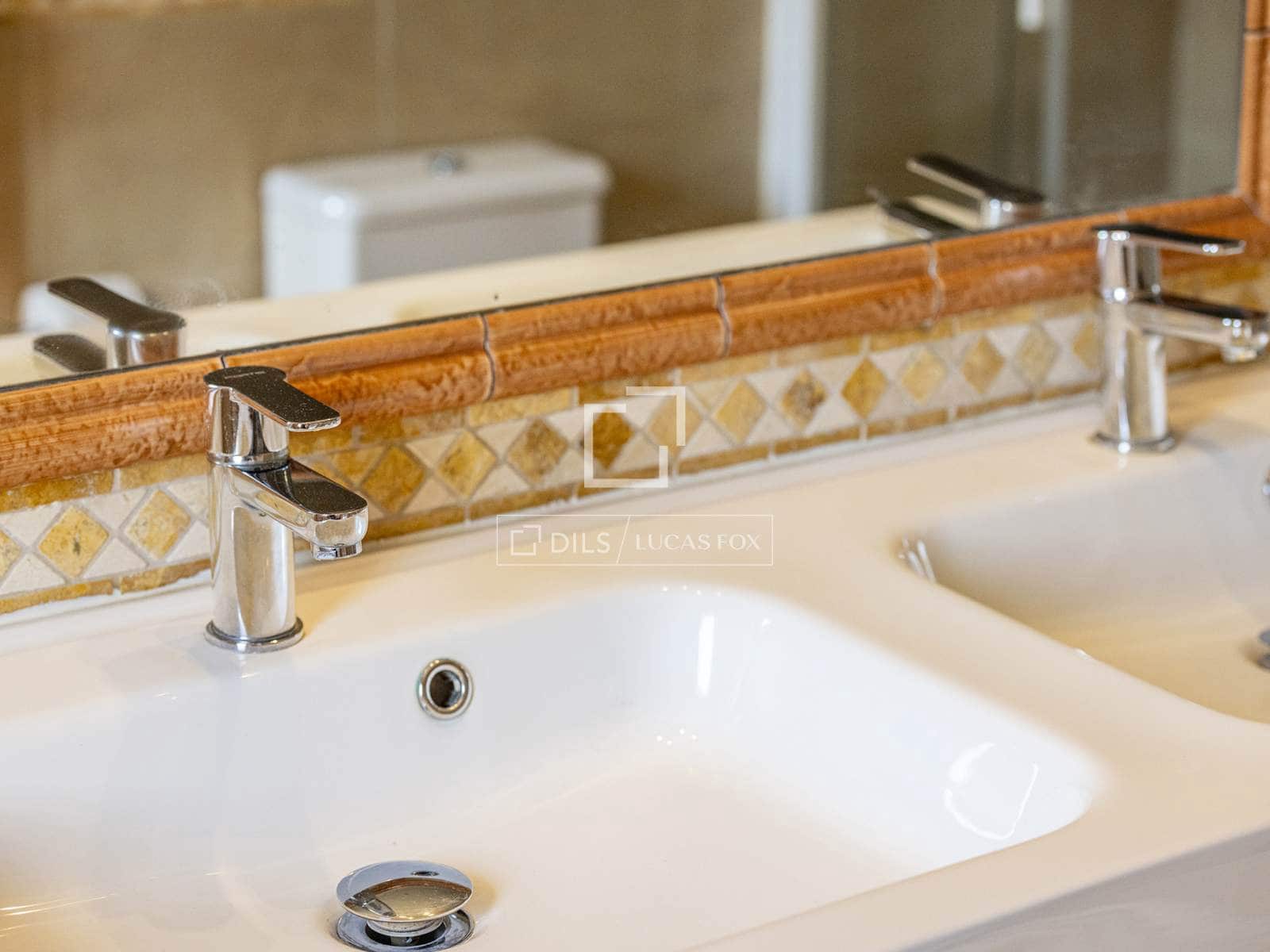 6 quarto Moradia para venda em Javea / Xabia com piscina garagem - 995 000 € (Ref: 9650259)