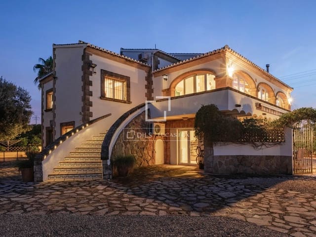 6 soveværelse Villa til salg i Javea / Xàbia med swimmingpool garage - € 995.000 (Ref: 9650259)