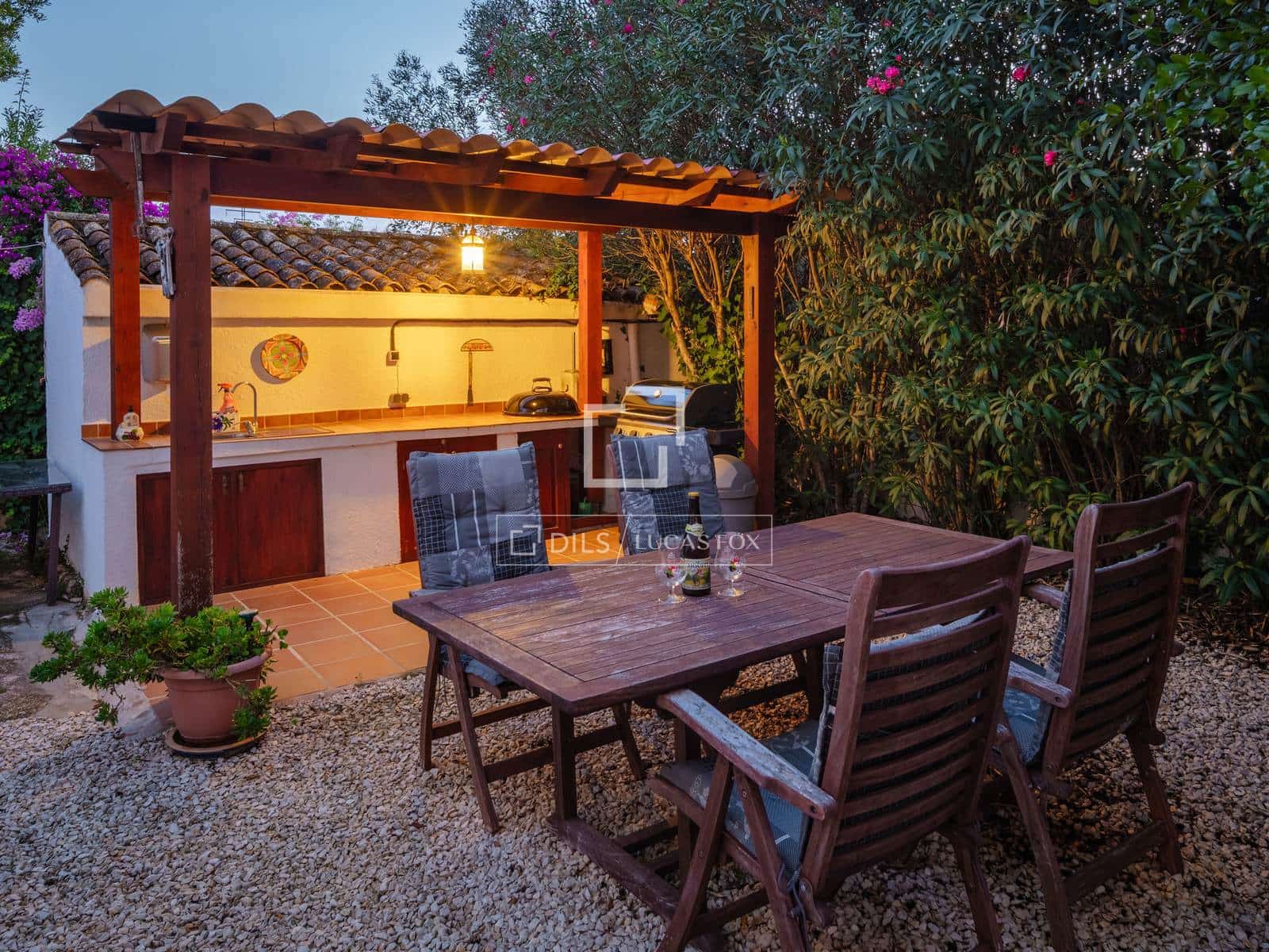 6 sypialnia Willa na sprzedaż w Javea / Xabia z basenem garażem - 965 000 € (Ref: 9650259)