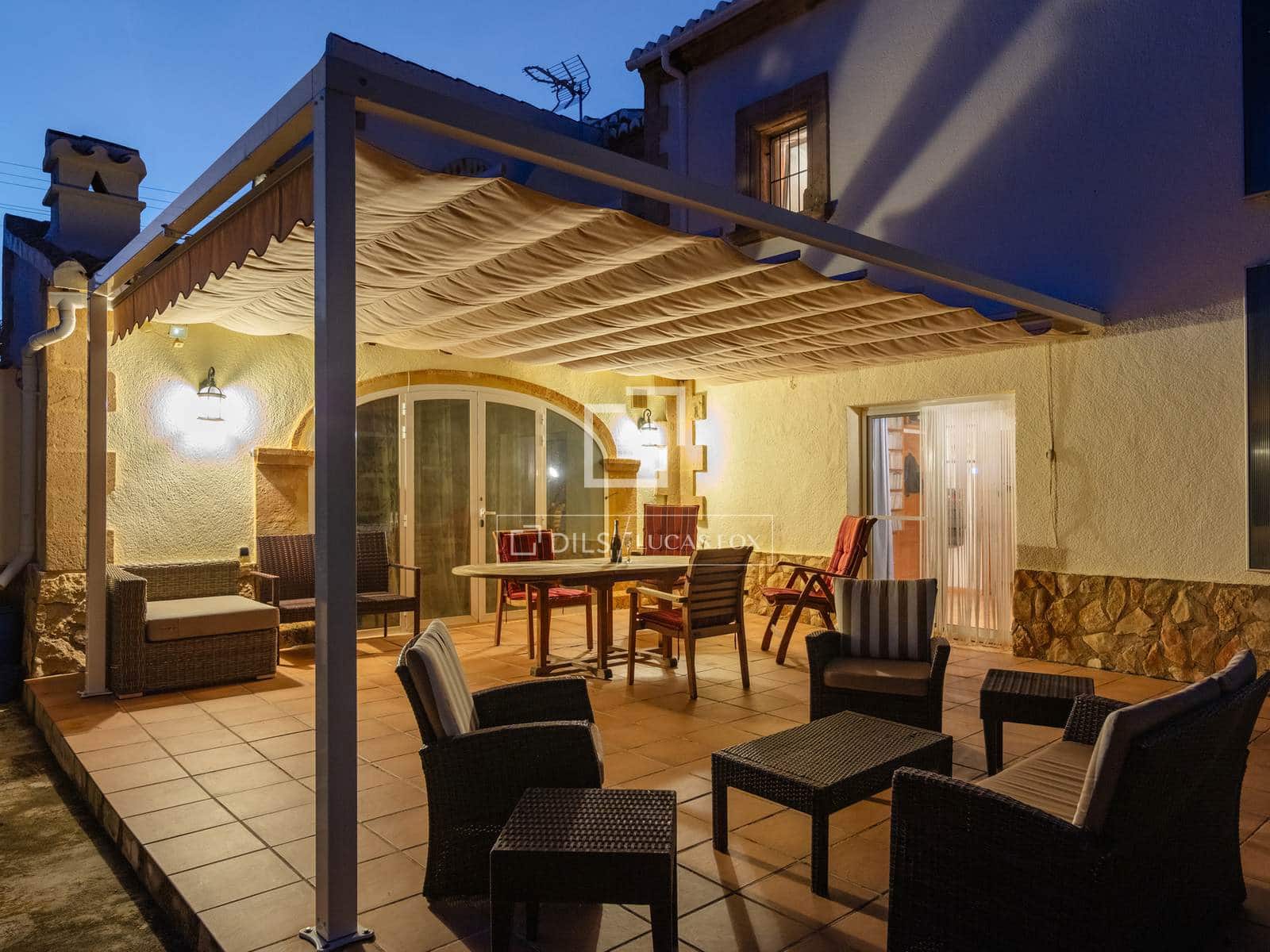 6 sypialnia Willa na sprzedaż w Javea / Xabia z basenem garażem - 965 000 € (Ref: 9650259)