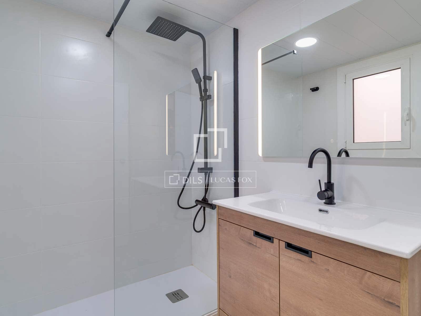 4 quarto Apartamento para arrendar em Barcelona cidade com garagem - 4 000 € (Ref: 9650406)