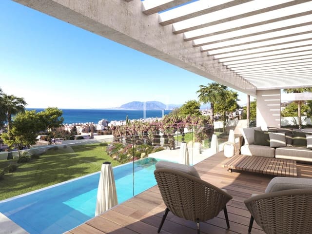 8 sovrum Villa till salu i Rincón de la Victoria med pool garage - 2 450 000 € (Ref: 9650407)