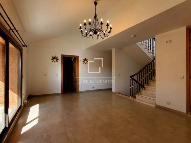 5 Zimmer Villa zu verkaufen in San Sebastián de los Reyes mit Pool Garage - 1.700.000 € (Ref: 9650408)