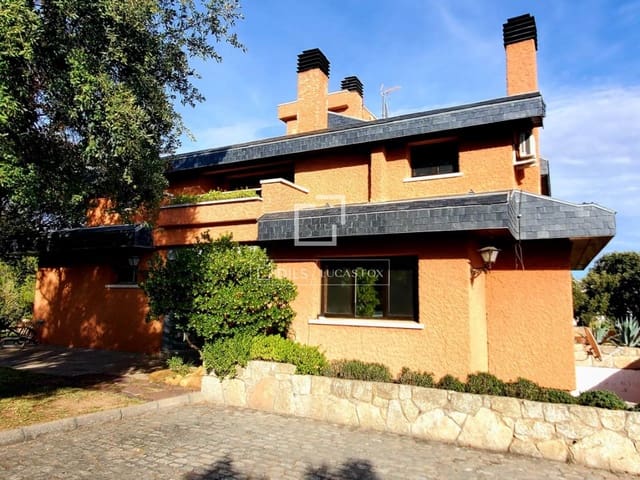 5 Zimmer Villa zu verkaufen in San Sebastián de los Reyes mit Pool Garage - 1.700.000 € (Ref: 9650408)