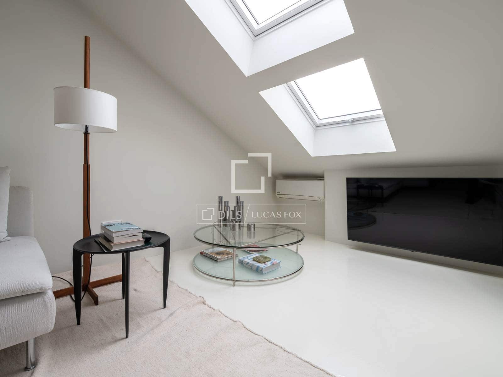 Apartamento de 2 habitaciones en Madrid ciudad en venta - 719.000 € (Ref: 9650623)