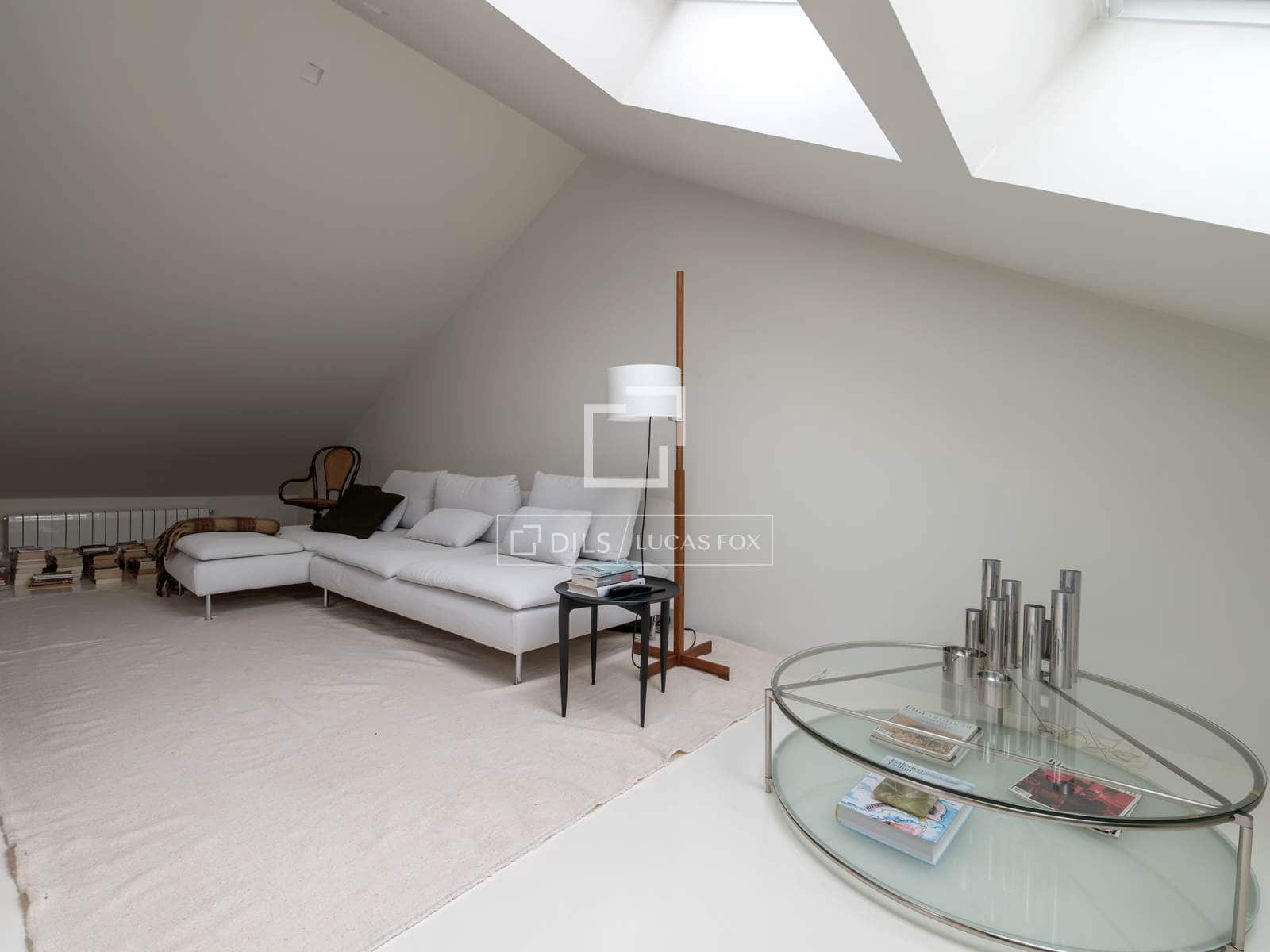 Apartamento de 2 habitaciones en Madrid ciudad en venta - 719.000 € (Ref: 9650623)