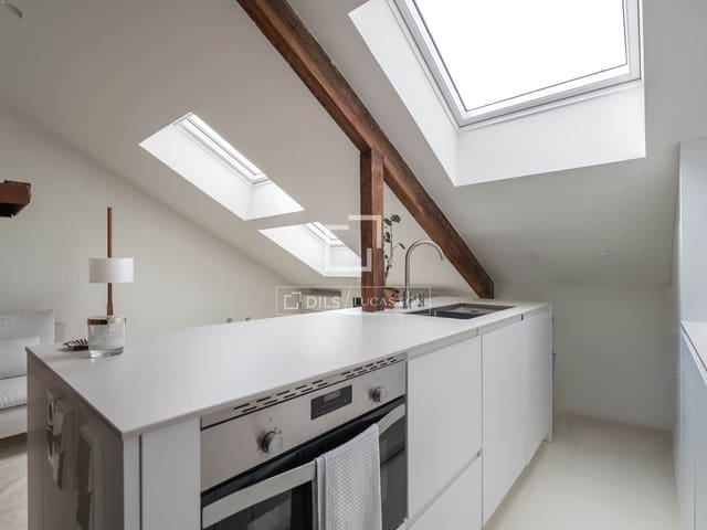 Apartamento de 2 habitaciones en Bellas Vistas, Madrid ciudad en venta - 719.000 € (Ref: 9650623)