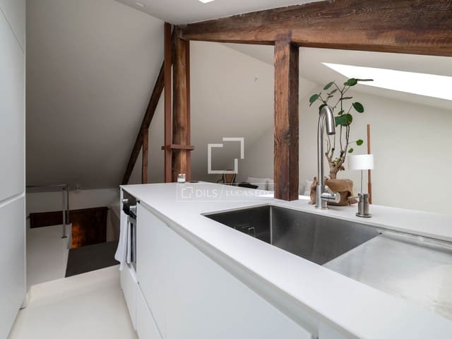 Apartamento de 2 habitaciones en Bellas Vistas, Madrid ciudad en venta - 719.000 € (Ref: 9650623)