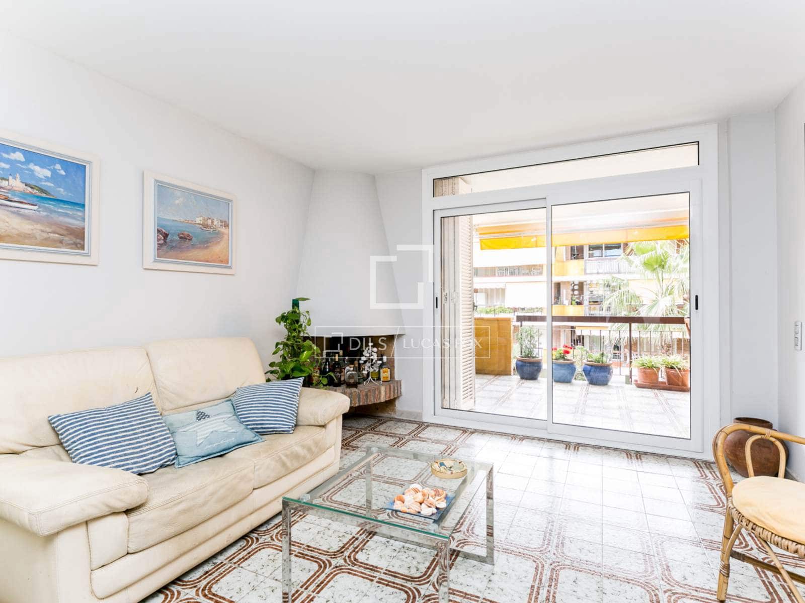 2 bedroom Apartment for sale in Castelldefels with pool garage - € 618,000 (Ref: 9650788)