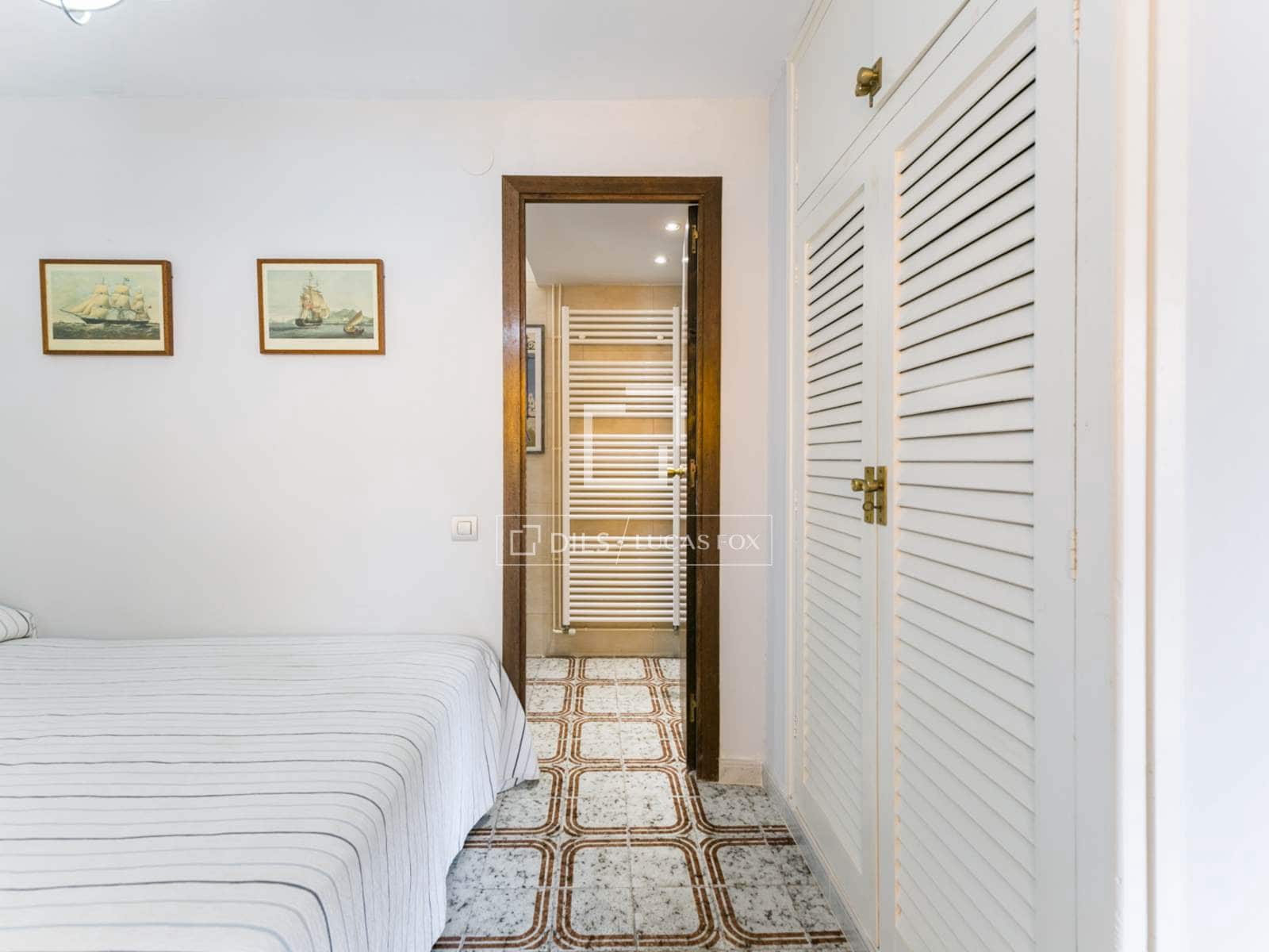 2 bedroom Apartment for sale in Castelldefels with pool garage - € 618,000 (Ref: 9650788)