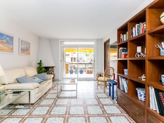 2 bedroom Apartment for sale in Castelldefels with pool garage - € 618,000 (Ref: 9650788)