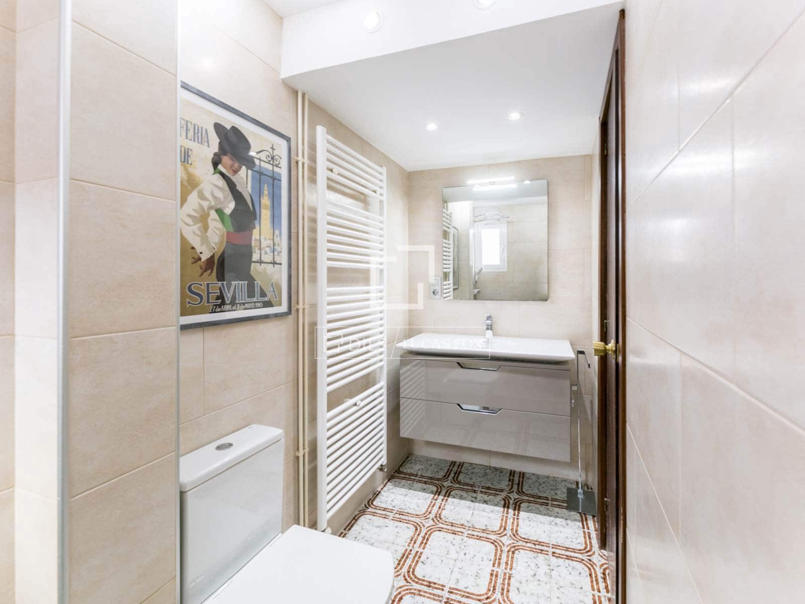 2 bedroom Apartment for sale in Castelldefels with pool garage - € 618,000 (Ref: 9650788)