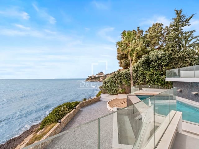 5 bedroom Villa for sale in El Campello with pool - € 2,700,000 (Ref: 9650789)