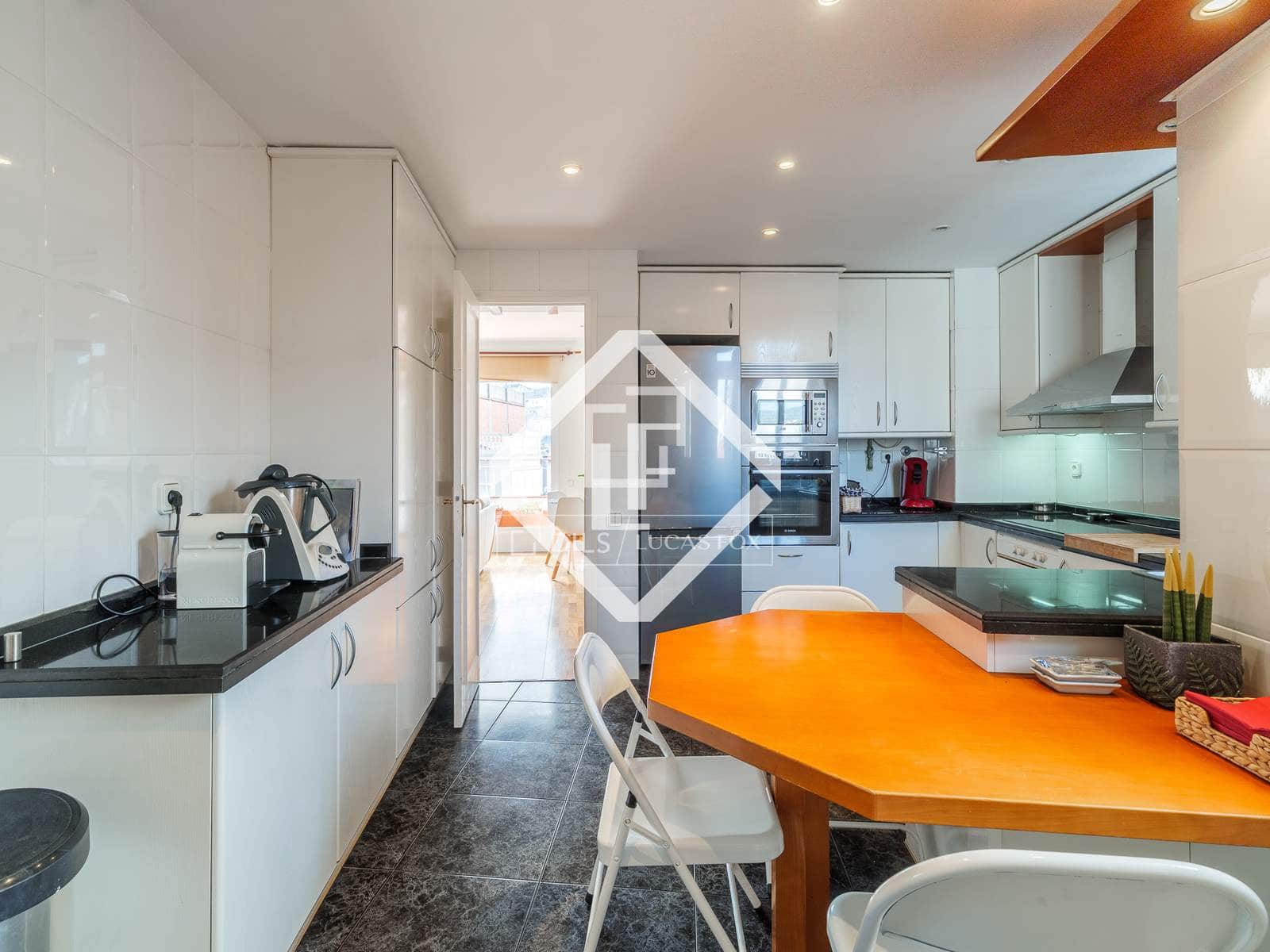 4 soveværelse Penthouse til salg i Barcelona by - € 795.000 (Ref: 9650790)