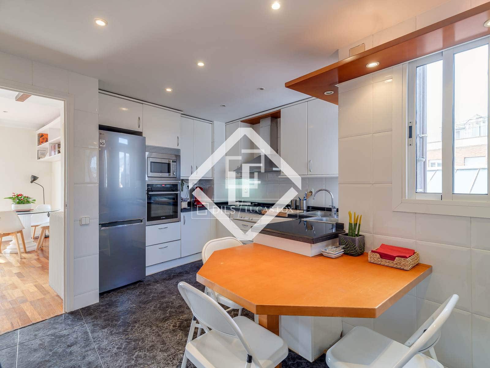 4 soveværelse Penthouse til salg i Barcelona by - € 795.000 (Ref: 9650790)