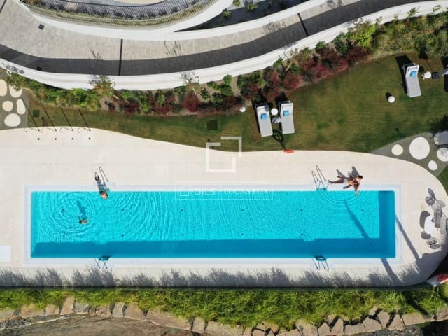 Ático de 4 habitaciones en Benahavís en venta con piscina garaje - 2.750.000 € (Ref: 9651034)