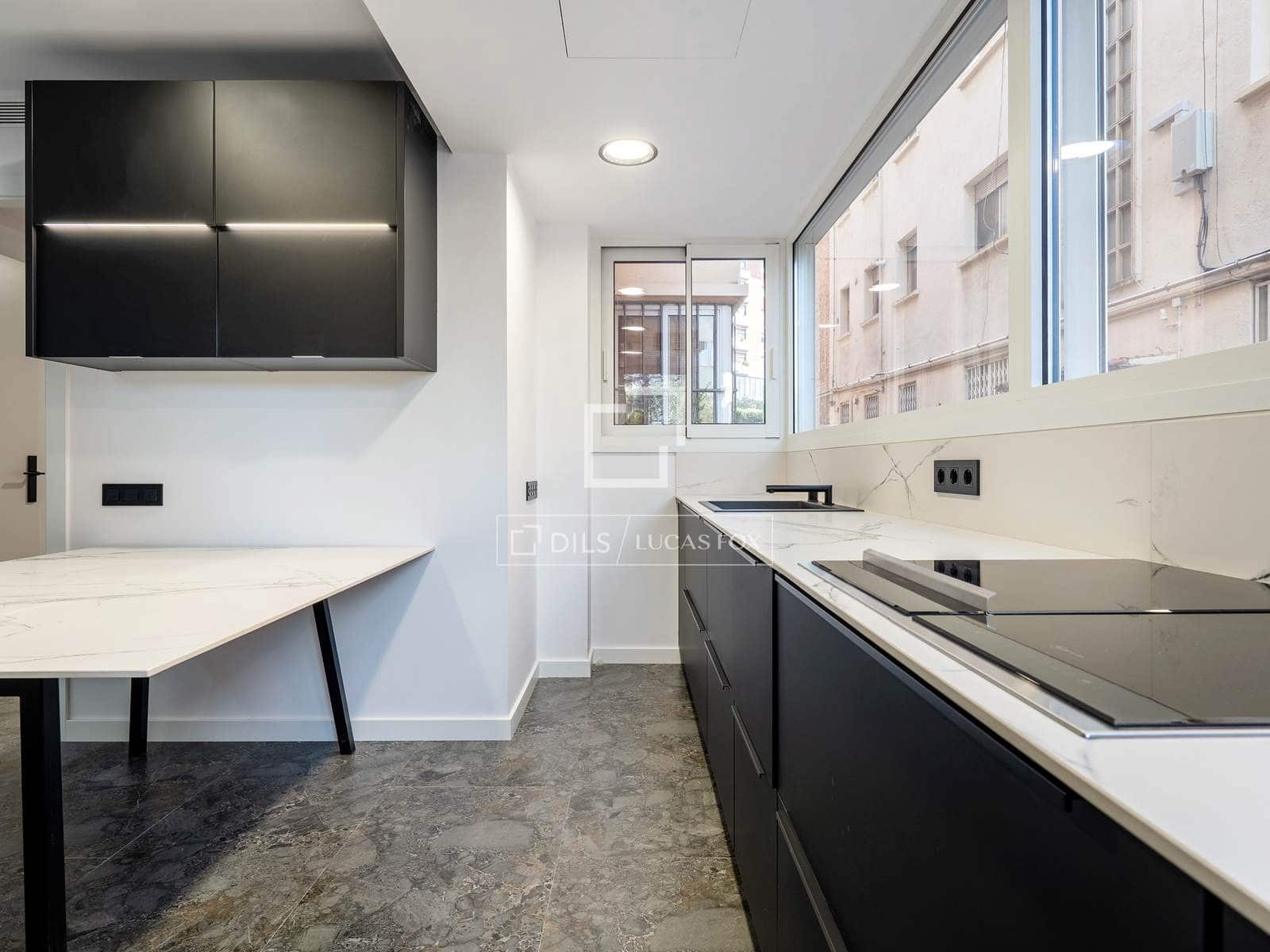 Apartamento de 3 habitaciones en Tarragona ciudad en venta con garaje - 315.000 € (Ref: 9653165)