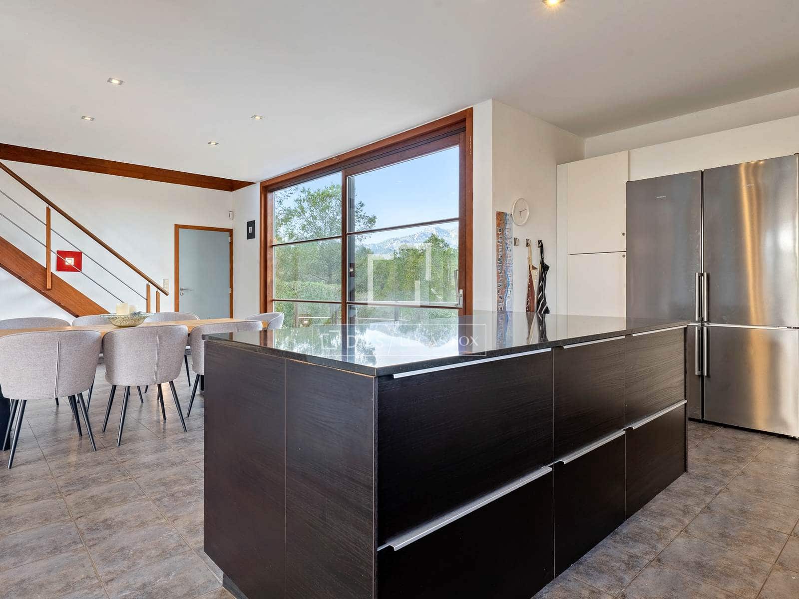 5 slaapkamer Villa te koop in L'Ametlla de Mar met zwembad garage - € 810.000 (Ref: 9653168)