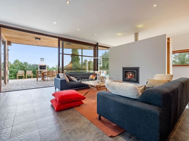 5 slaapkamer Villa te koop in L'Ametlla de Mar met zwembad garage - € 810.000 (Ref: 9653168)