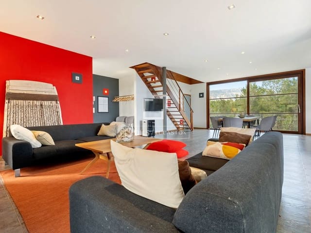 5 slaapkamer Villa te koop in L'Ametlla de Mar met zwembad garage - € 810.000 (Ref: 9653168)