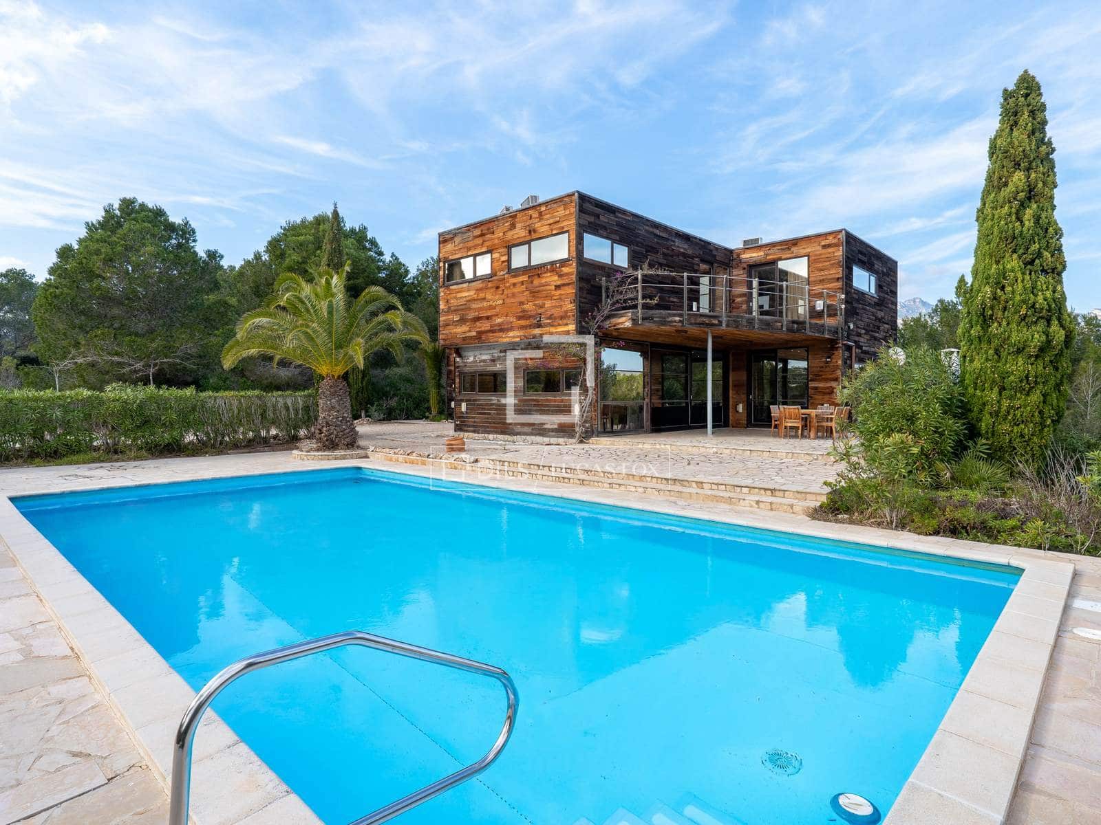 5 slaapkamer Villa te koop in L'Ametlla de Mar met zwembad garage - € 810.000 (Ref: 9653168)