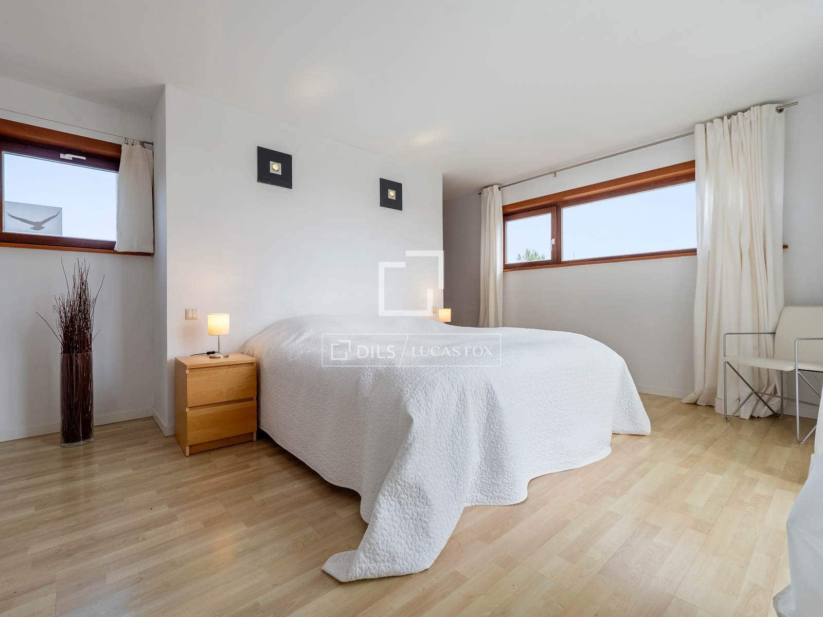 5 slaapkamer Villa te koop in L'Ametlla de Mar met zwembad garage - € 810.000 (Ref: 9653168)