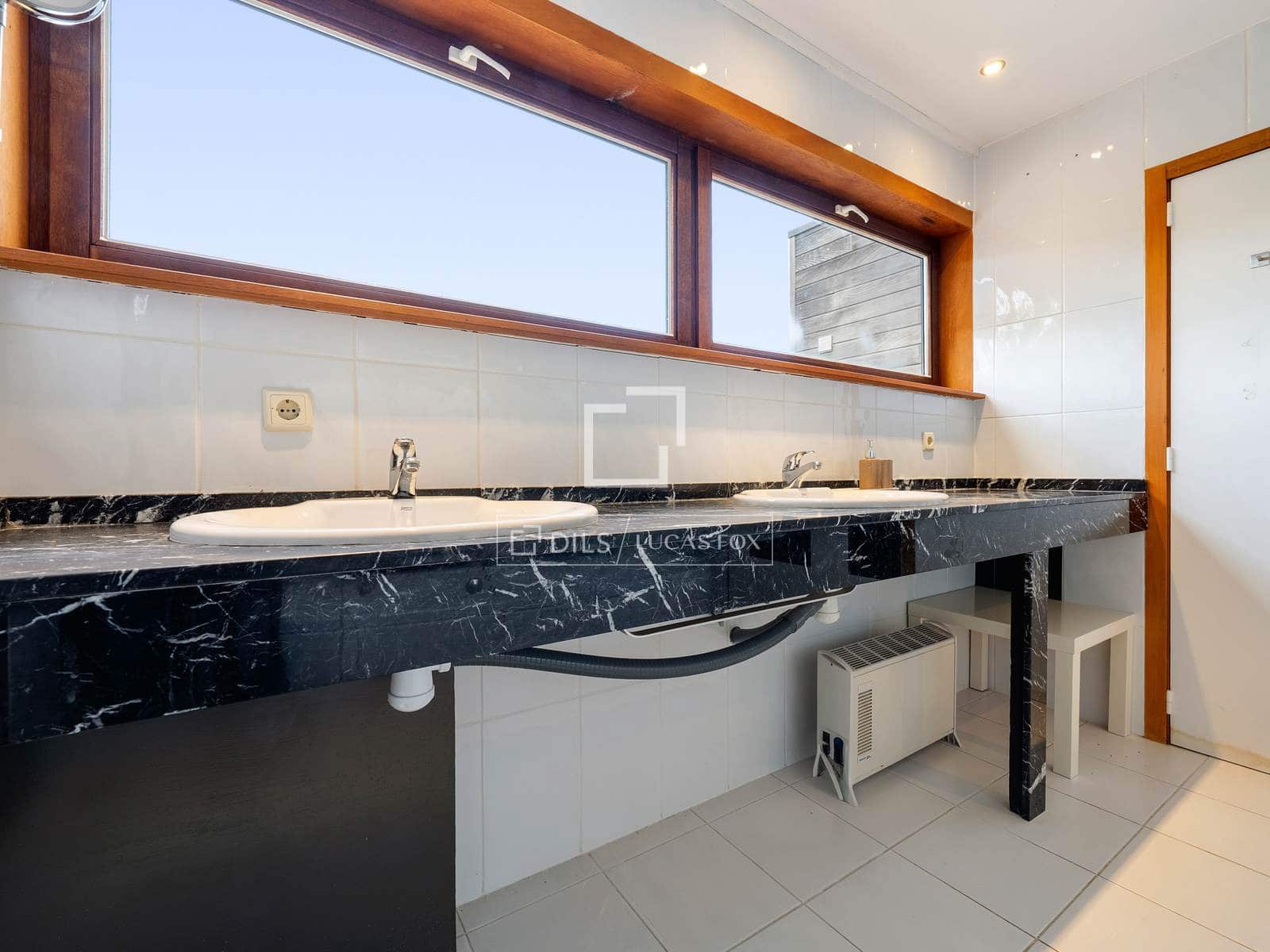 5 slaapkamer Villa te koop in L'Ametlla de Mar met zwembad garage - € 810.000 (Ref: 9653168)