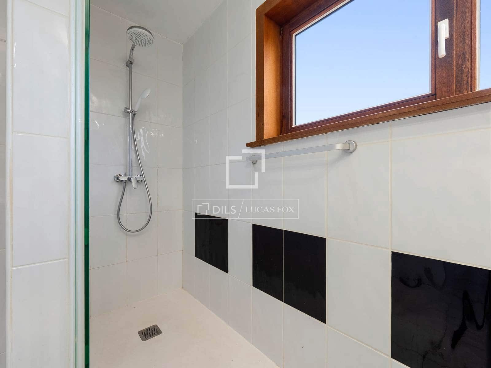 5 slaapkamer Villa te koop in L'Ametlla de Mar met zwembad garage - € 810.000 (Ref: 9653168)