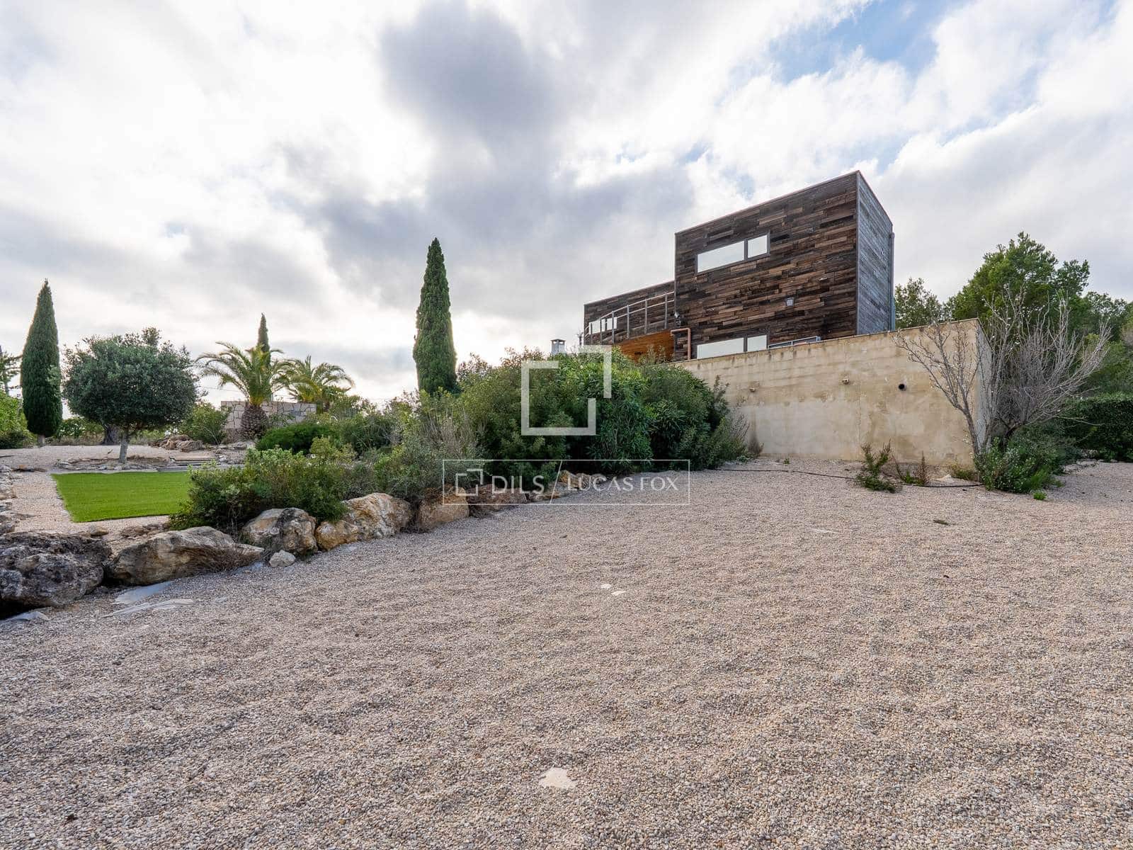 5 slaapkamer Villa te koop in L'Ametlla de Mar met zwembad garage - € 810.000 (Ref: 9653168)