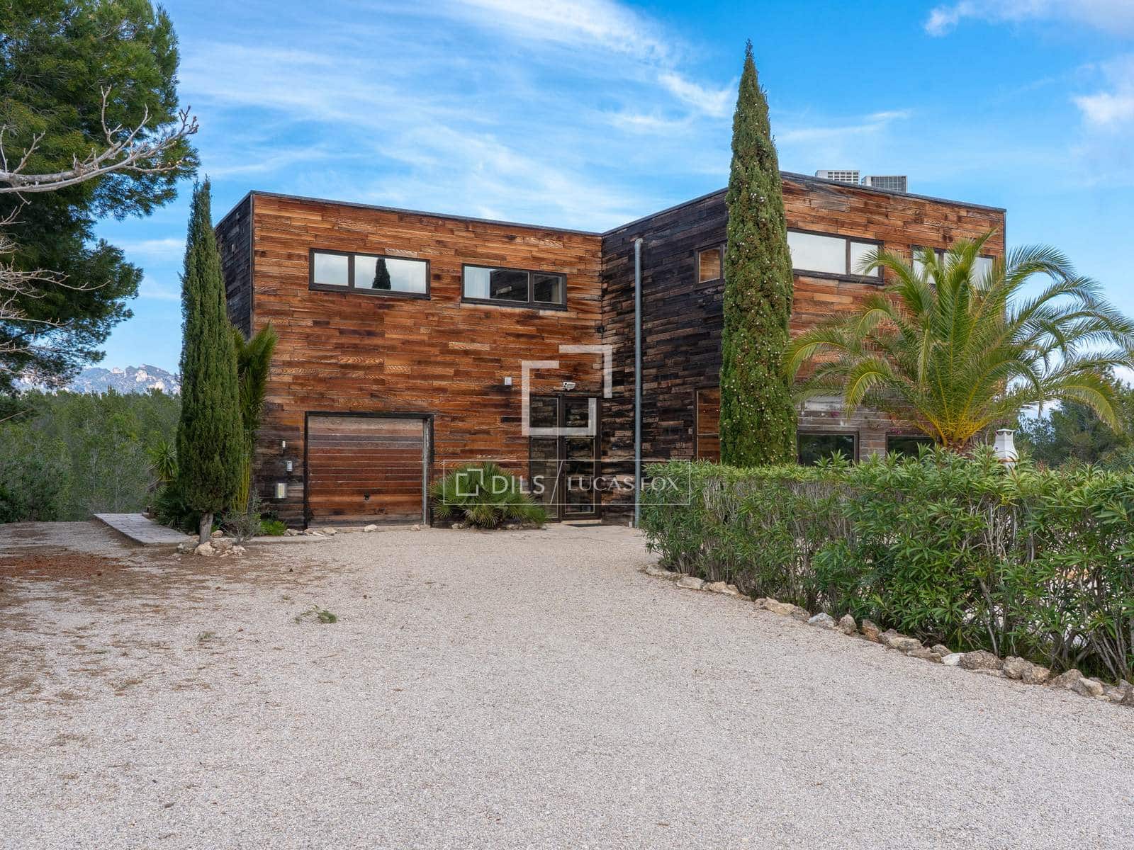 5 slaapkamer Villa te koop in L'Ametlla de Mar met zwembad garage - € 810.000 (Ref: 9653168)