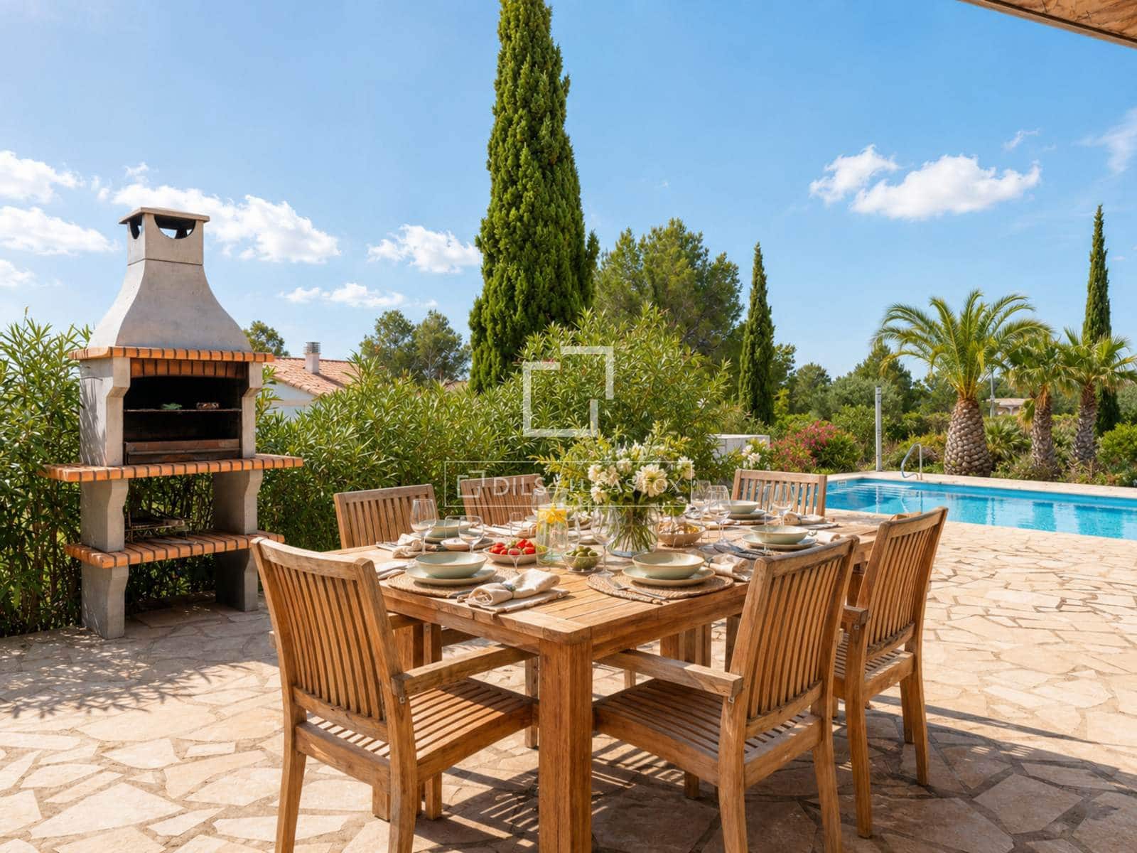 5 bedroom Villa for sale in L'Ametlla de Mar with pool garage - € 749,000 (Ref: 9653168)