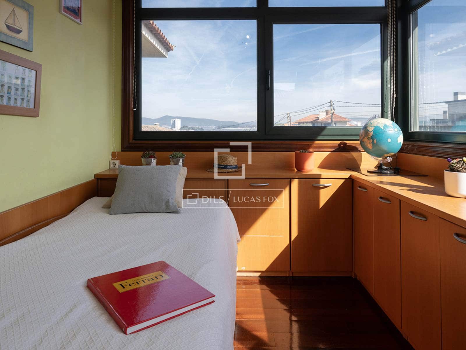 7 soverom Villa til salgs i Vigo med svømmebasseng garasje - € 2 000 000 (Ref: 9654127)