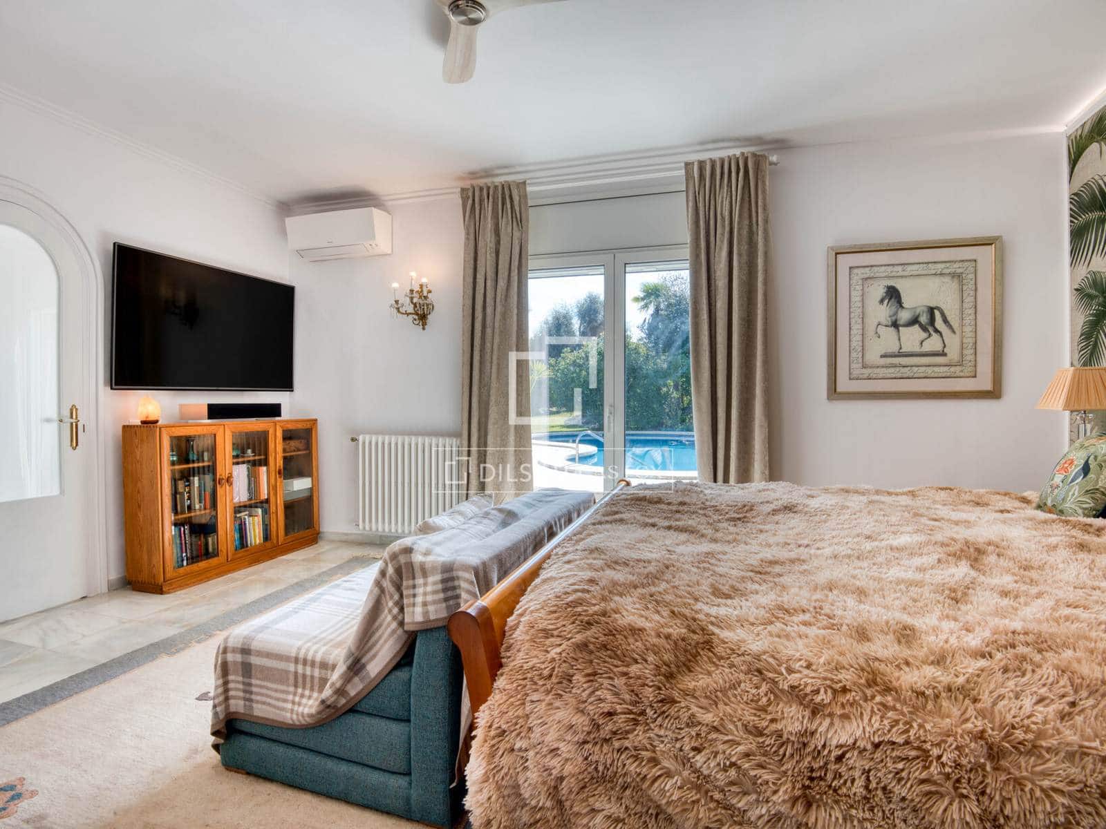 5 bedroom Villa for sale in Santa Cristina d'Aro with pool garage - € 1,175,000 (Ref: 9654289)