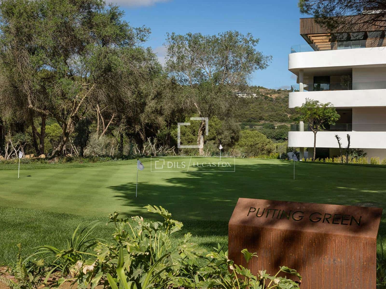 3 quarto Apartamento para venda em Sotogrande com piscina garagem - 1 320 000 € (Ref: 9654445)